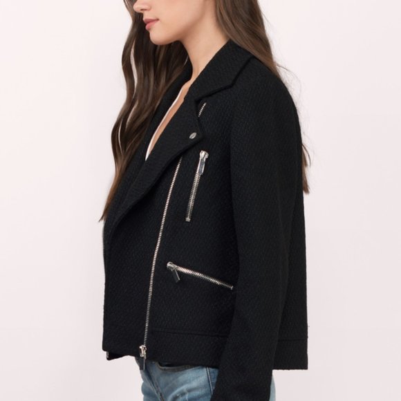 Black Relaxed Fit Jacket - Picture 2 of 5